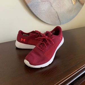 Under Armour shoes, maroon, size 8.5